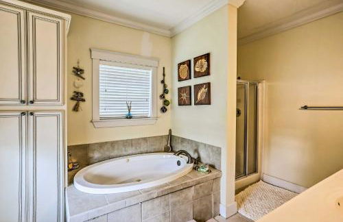 Family Beach Home Walk to N Litchfield Beach - Foto 33