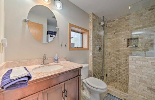 Fireplace! Waterfront Gem Near Leelanau Wine Trail - Foto 16