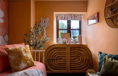 Chipping Campden Shabby Chic on Famous High Street - Photo 40