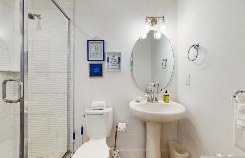 Mad Beach Hideaway - Photo 15