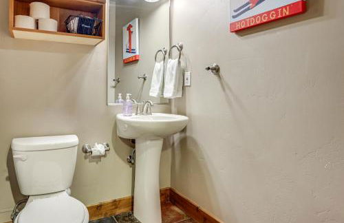 Ski, Hike and Relax Eden Condo with Hot Tub Access - Photo 18