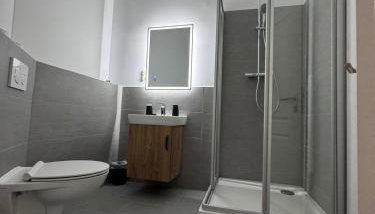 Jomi Stays - Kudamm - Foto 3