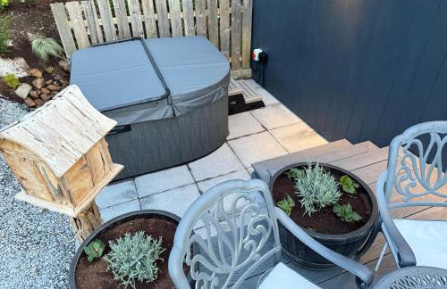 Tumpseys Hideaway with Hot Tub & Sunset Loch Views, Glencoe Near Fort William - Foto 13