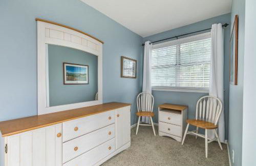 NEW LISTING! Views of Intracoastal Waterway - Sleep 4 - Foto 34