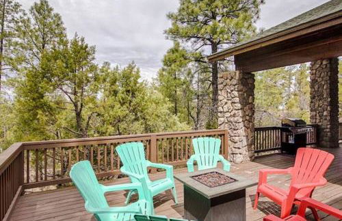 Torreon Family Cabin, Large Decks & Open Floorplan - Photo 18