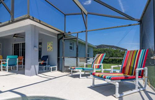 #370-Stunning 4 bed villa with south facing pool and spa with no rear neighbors - Foto 29