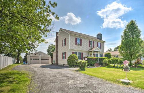 Stylish Suburban Getaway, 10 Miles to Royal Mtn! - Foto 39