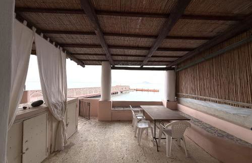 Casa Agave, sul porto di Malfa - Salina - Foto 2