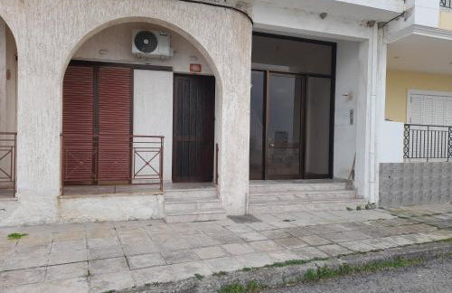 MODERN GROUND FLOOR APARTMENT ON the PEBBLES - Foto 68