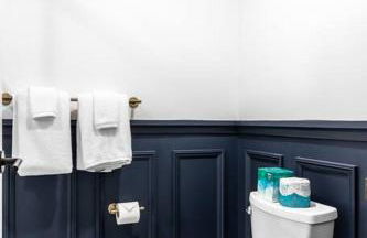 DTWN Bangor, Historic Bldg, Fast Wi-Fi, 50 in TV, Room # 204 - Foto 7