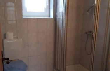 Preisbewusste Ferienwohnung für 2 Personen u. Kleinkind - Photo 2