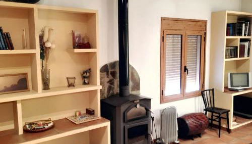 Charming Apartment in Tolva, 50 m², with Terrace - Foto 2