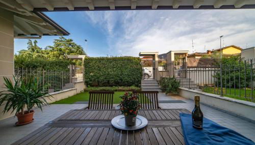 VILLA La N ° 1 - Spacious & Modern - Foto 1, Garden