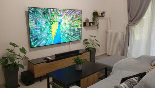 Ηome & Garden with parking close to Olympic Stadium - Foto 2