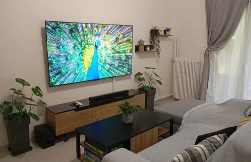 Ηome & Garden with parking close to Olympic Stadium - Foto 3