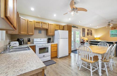 Lake Cabin & Dock - A True Ozarks Experience! - Foto 7