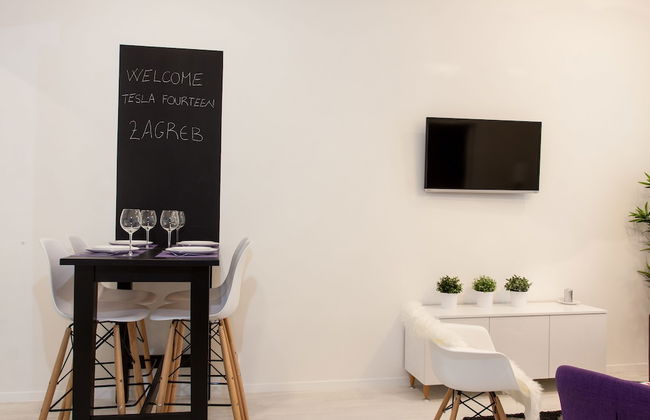 Tesla Boutique Apartments & Rooms - Photo 24