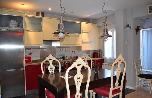 Apartamento San Quirce - céntrico y reformado- wifi y netflix - Foto 26