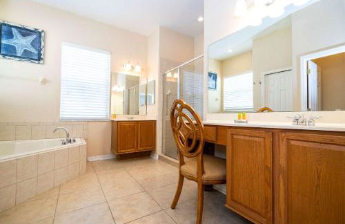 Stunning 5Bd Single Family Home with Pool Close to Disney 7420 - Foto 37