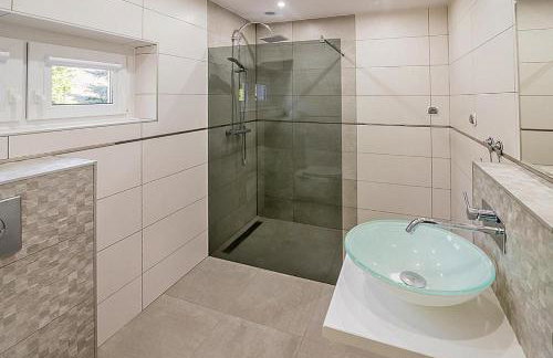 Holiday home with garden, close to the lake - Foto 12