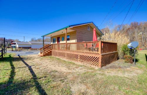 Less Than half Mi to Damascus Town Park Cozy Cabin with Deck - Foto 23