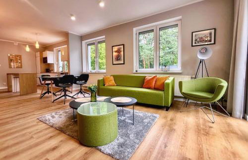 MODERN VILLA & PRIVATE GARDEN in Warsaw - Fully Renovated 2025 - Foto 2