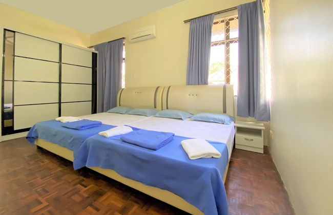 OYO 90199 Homely&cozy House - Foto 11