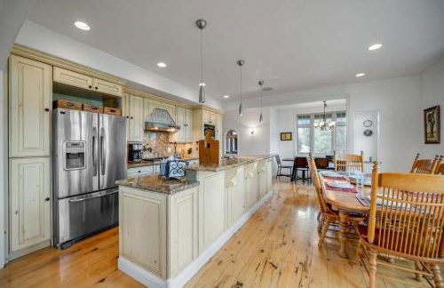 Fun with Family! Mtn-View Gem with Deck in Driggs - Foto 8