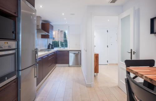 Family Fairways I Spacious 4-Bedroom Townhouse Near Beach & Golf, Estepona - Photo 14