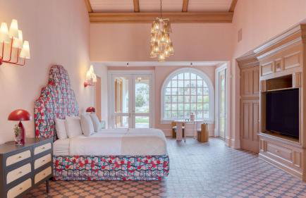 The Pond Estate by Avantstay Maximalist Designer Compound w/ 2 Casitas, Indoor + Outdoor Pools, Tennis Court, & Gorgeous Mountain Views 12k Sqft - Foto 61