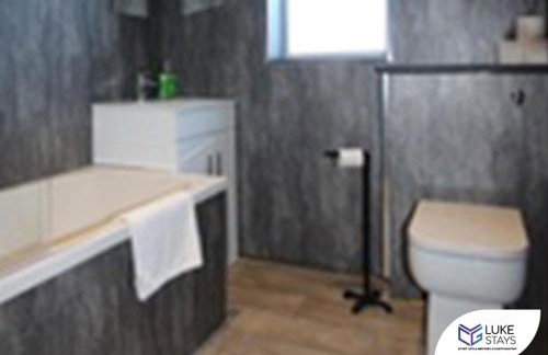 Luke Stays - Alum Waters - Foto 12