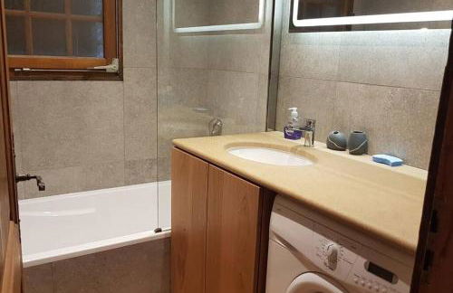 Mon refuge face au Mont Blanc - Photo 9