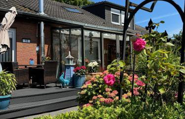 Nordsee Ferienhaus nahe Bensersiel Kamin Garten - Foto 2