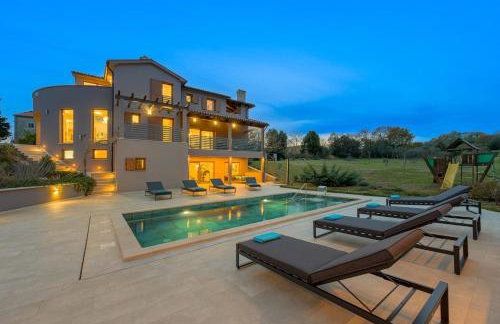 Villa Magnus Vareški by Istrialux - Foto 1