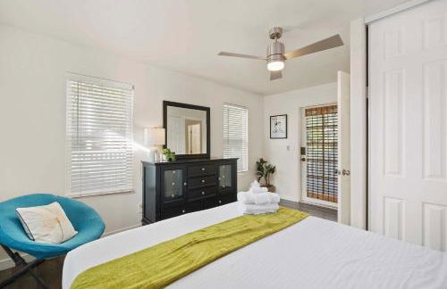 Catch n' Relax on Nimitz- Minutes from the Harbor - Foto 18