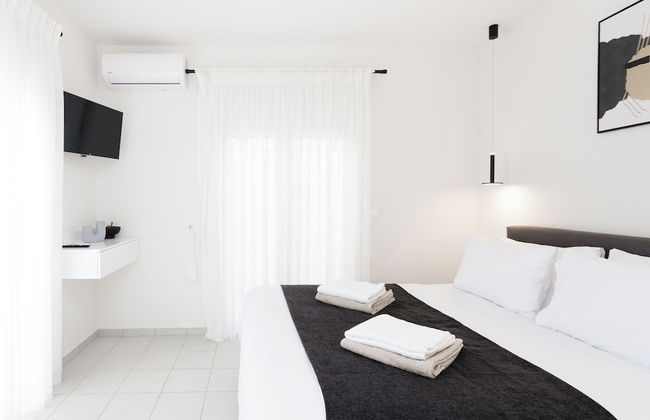 Panor Villas - Photo 1