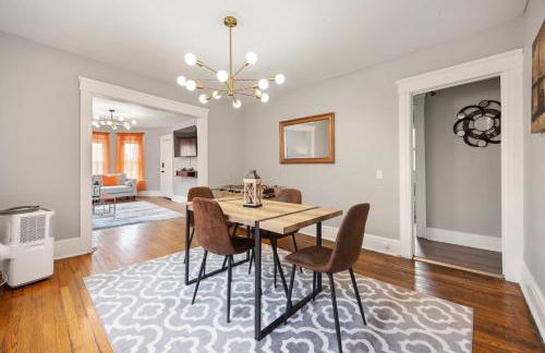 Modern 2BR Mins to Univ, Zoo, Destiny, Downtown - Foto 10