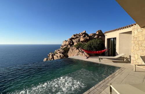 Luxury Villa with unmatched view and Sea-Fall Pool - Foto 9