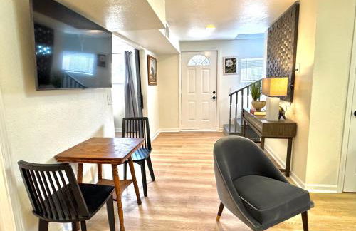 2BR Apt 9 min to Integris #N3 - Photo 23