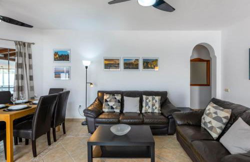 PRIMERA LUXURY HOUSE - Photo 19