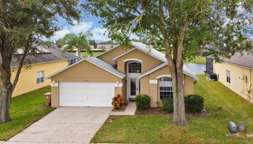 Star Lake Oasis - 4 bed family pool home - Foto 2, Garden, Garden view