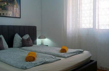 PolaPop Vacation - Photo 3