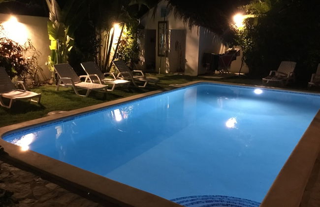 Pretty Caribbean Style Villa - Photo 8