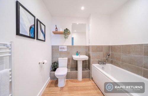 BRAND NEW! Modern & Spacious Serviced Apartments With FREE Parking & Gym by Rapid Returns - Professional Host - Foto 52