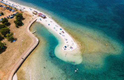 Modern Mediterreanean Villa by villatinapula - Foto 48