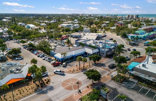 Heat of Siesta Village Walk to Beach w heated Pool - Foto 41