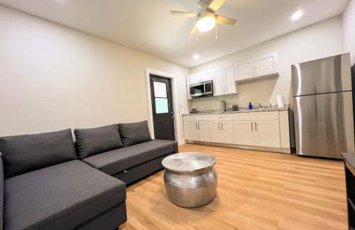 Serene Tiny House Retreat in Japanese Garden - Foto 5