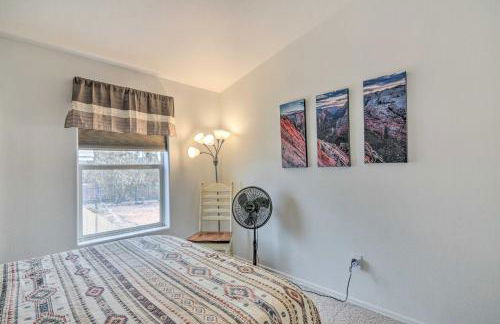 13 Mi to Lake Powell Mtn-View Home with Deck and BBQ - Foto 19