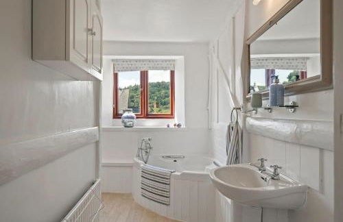 Beautiful Cottage Parking Central Dunster - Photo 17