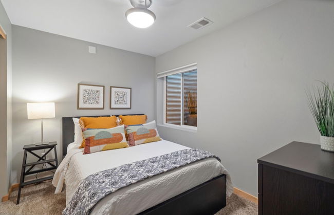 Sleek Home Near Old Town W/ Rftp Hot Tub & Mtn Views - Foto 4